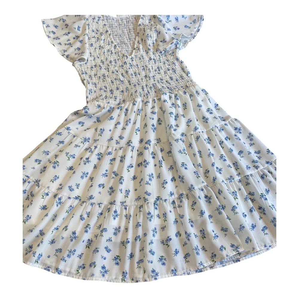 Altar’d State “Sydney” dress white with blue flowers. Skirt is fully lined sz M - Picture 4 of 9